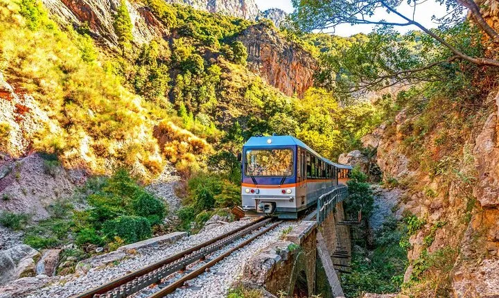 Kalavryta, Odontotos Train & Cave of Lakes Full-Day Private Tour