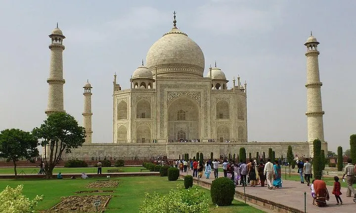 Private Day Tour Of Taj Mahal And Agra Fort By Superfast Train All Inclusive