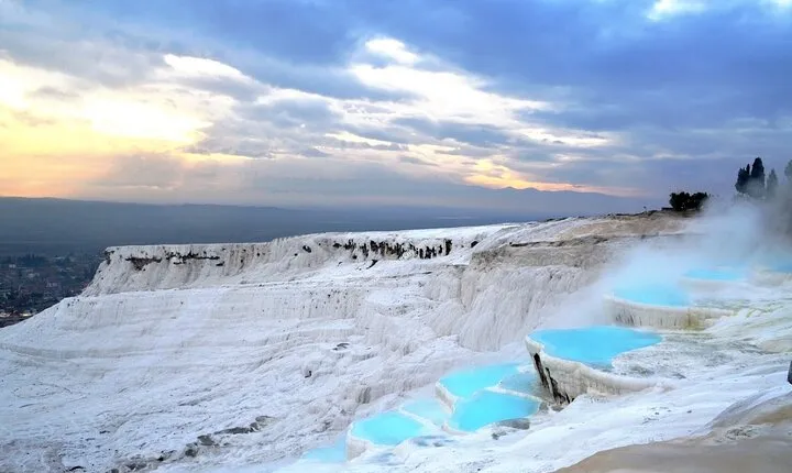 Aegean Pearls : Travel to Ephesus, Pamukkale, Laodicea, Priene
