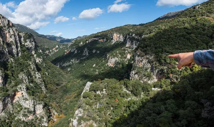 Hiking Menalon & Lousios gorge