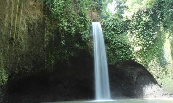 Discover Two waterfalls in the Centre Of Bali - Tibumana, Kantolampo Waterfalls