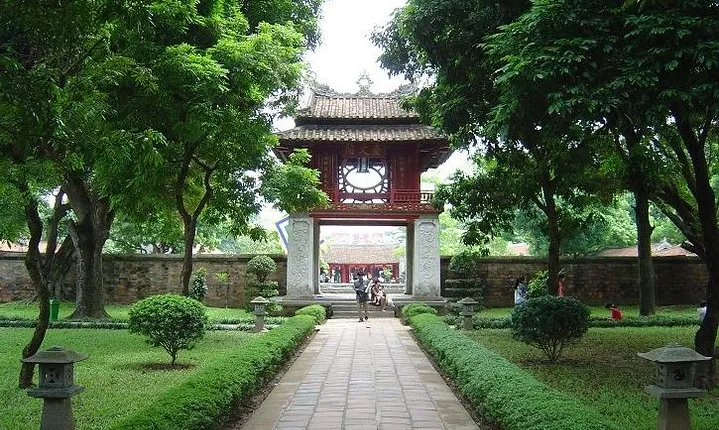 Private Half Day Hanoi City Tour