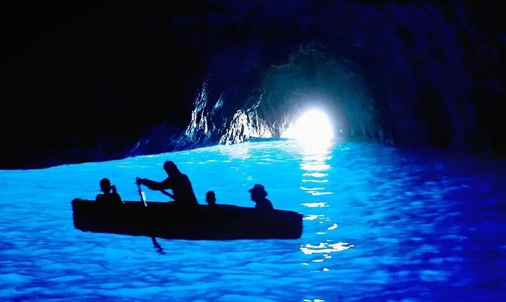 Blue Grotto Experience and Walking