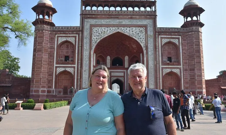 Private Taj mahal ( Sunrise/sunset ) Agra Overnight Tour