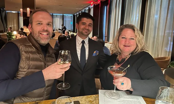 Luxury Private Tour in New York City by Vehicle with Tour Guide