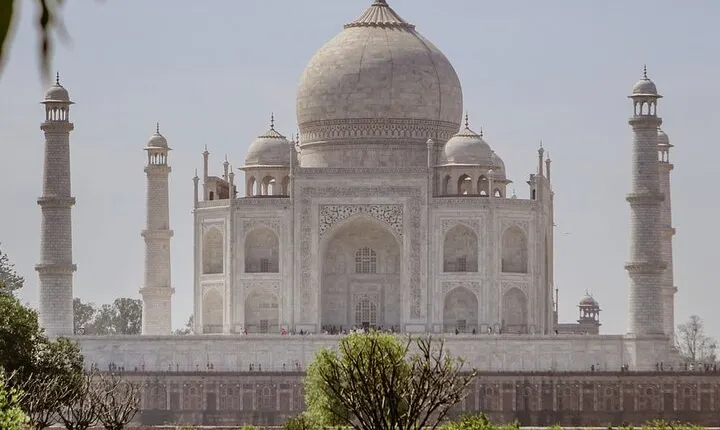 Private tour of Taj Mahal from Delhi