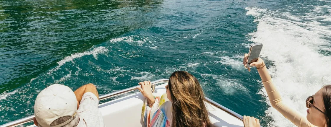 Full-Day Excursion to Lake Como from Milan with Private Cruise