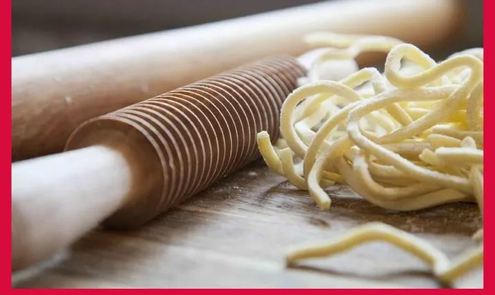 Cesarine: Home Cooking Class & Meal with a Local in Catania