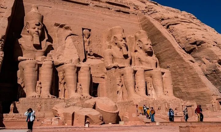 Semi Private Full day Abo Simble Temple tour From Aswan city