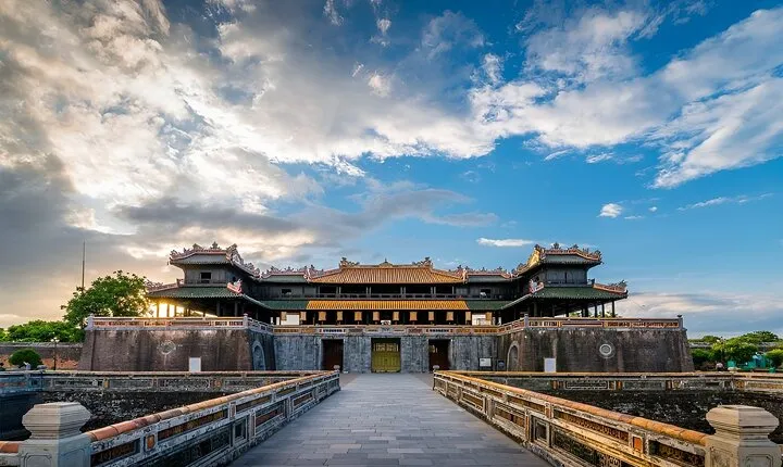 Full Day Hue Small Group Tour