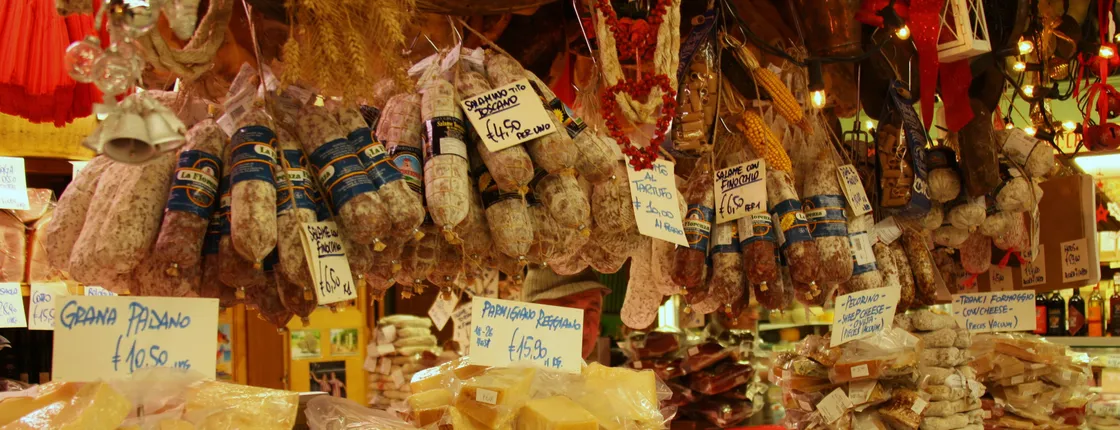 Private food tour of the Central Market in Florence