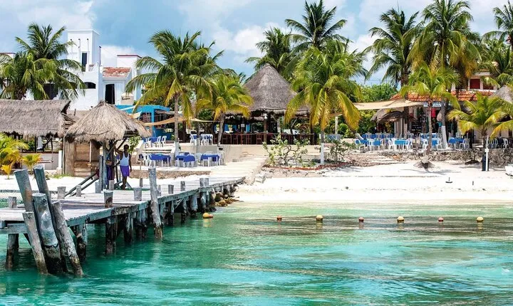 Isla Contoy Experience incl. Breakfast and Lunch
