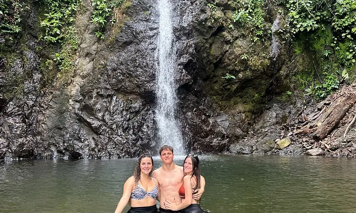 Hiking Waterfalls Experience in Jaco