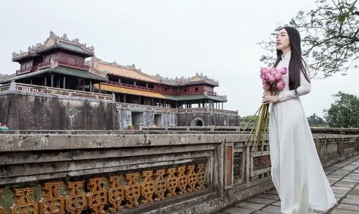 Private Hue City Tour from Tien Sa Port Da Nang