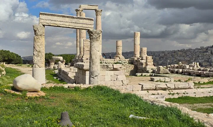 Private Full Day Jerash and Amman City Sightseeing Tour