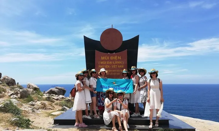 Dien Cape and Hon Nua Island - 1-day Tour