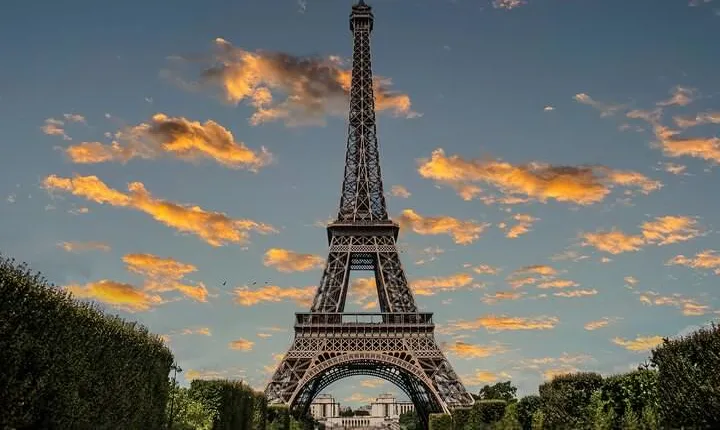 Paris airports transfers CDG to/from ORLY 8 pax