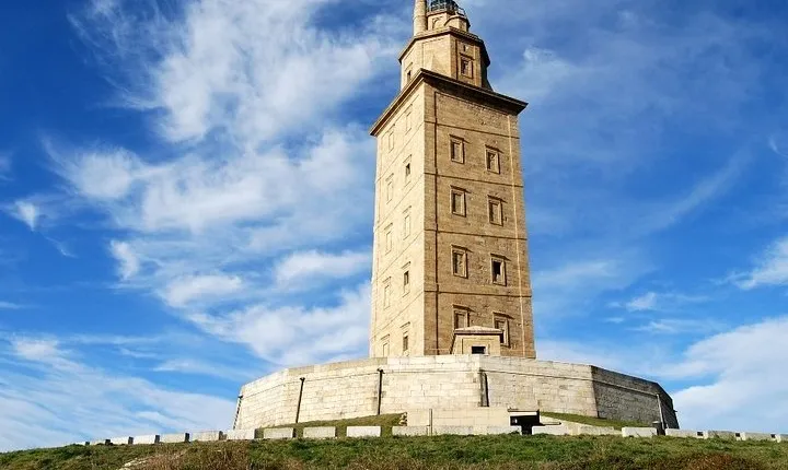 Excursion a A Coruña y Betanzos desde Santiago de Compostela