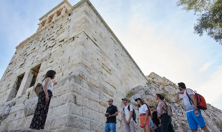 Acropolis Guided Tour with Skip-the-Line Access