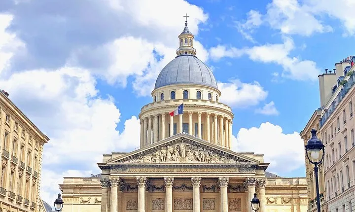 Paris - Latin Quarter Free Tour in English (Tip-Based)