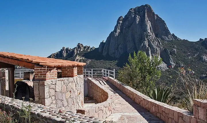 Peña de Bernal and Tequisquiapan: Private & Small groups