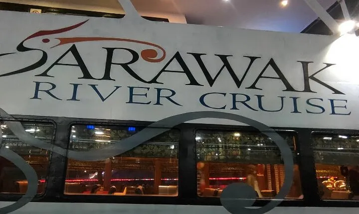Kuching City Tour & Sunset River Cruise