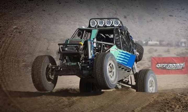 Off Road Racing: 7 Laps