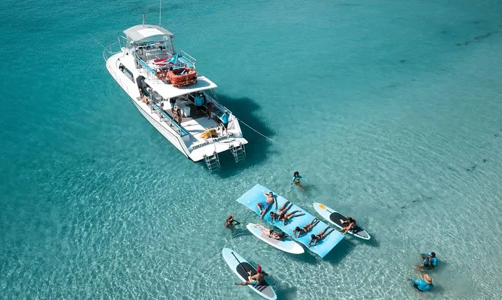All Inclusive Beach and Snorkel Boat Tour to Icacos Island