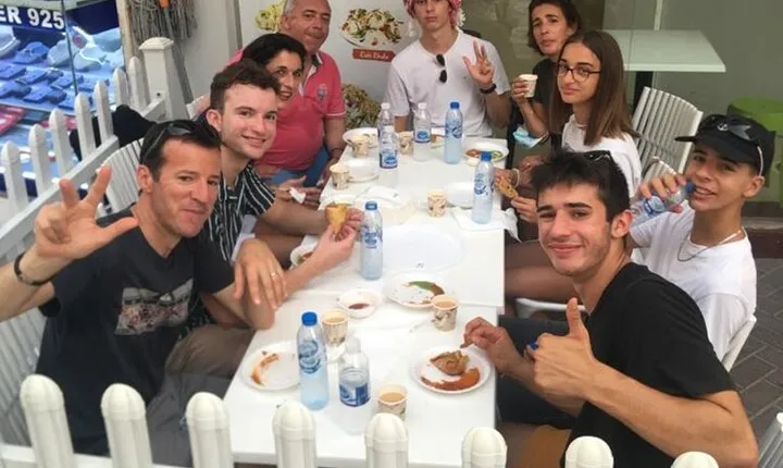 Original Street Food Tour of Dubai