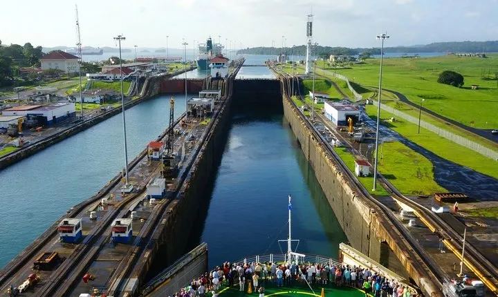 Panama Canal Partial Transit Boat Tour