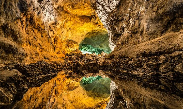 Timanfaya, Jameos Agua & Cueva Verdes - Highlights Lanzarote