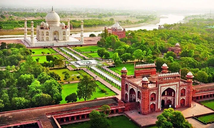 From Delhi: Agra Overnight With Fatehpur Sikri