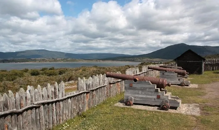 Punta Arenas Shore Excursion: Fort Bulnes Tour