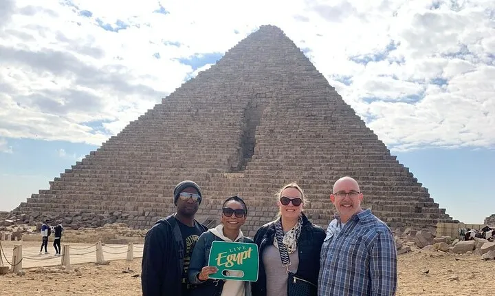 2 Days in Cairo City Break: Pyramids, Sphinx, Museum & Old Cairo