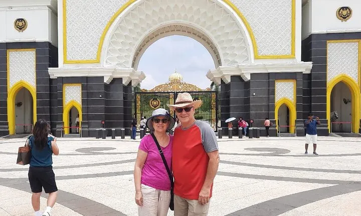 Kuala Lumpur & Batu Caves Full-Day City Tour