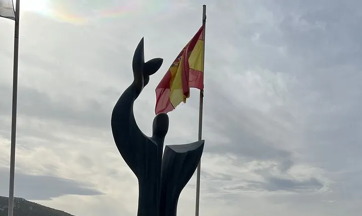 Delphi and Osios Loukas Byzantine Monastery