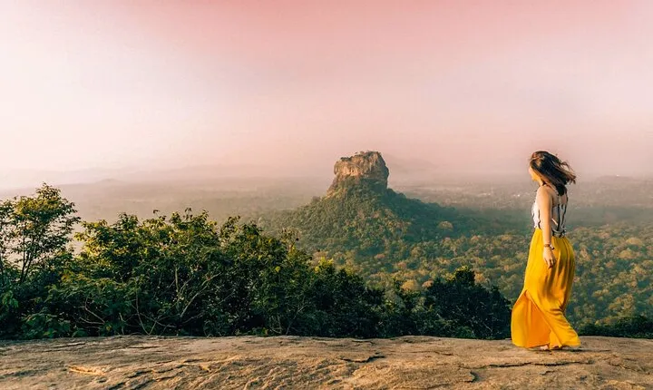 Pidurangala Day Tour From Negombo