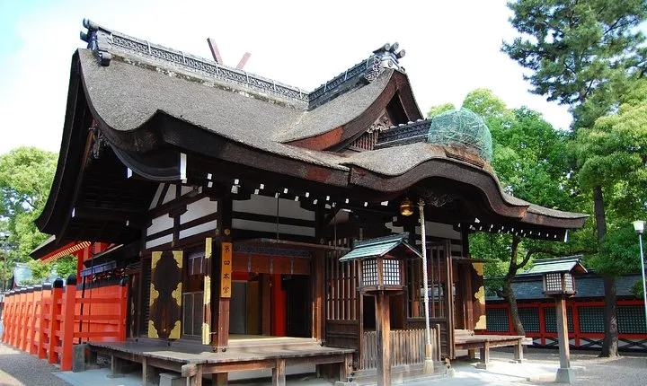 Private Car Full Day Tour of Osaka Temples, Gardens and Kofun Tombs