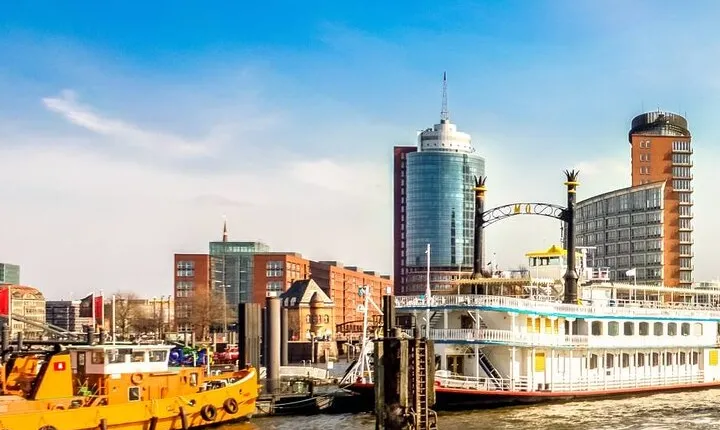 Self-Guided Walking Tour of Hamburg's Port History