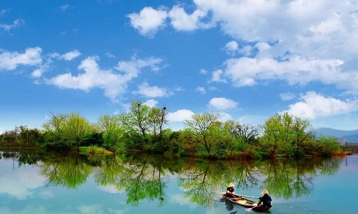 A Depth-Tour to Explore Xixi Wetland Park in Hangzhou