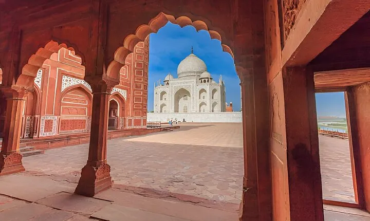 Same Day Taj Mahal/Agra Tour from Delhi : Private & All Inclusive