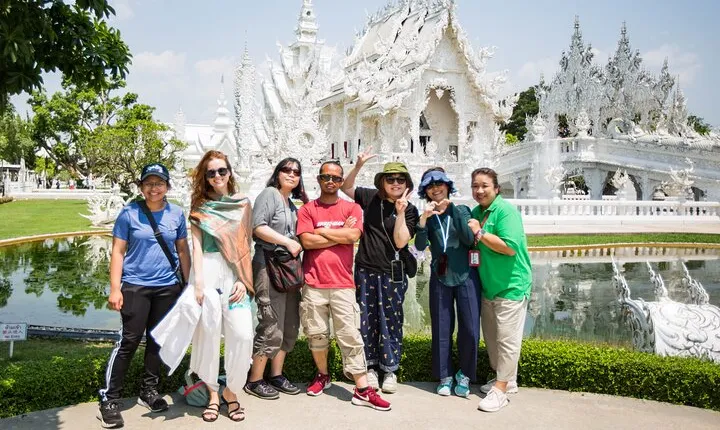 Chiang Mai Chiang Rai Temples Tour with Premium Transfer
