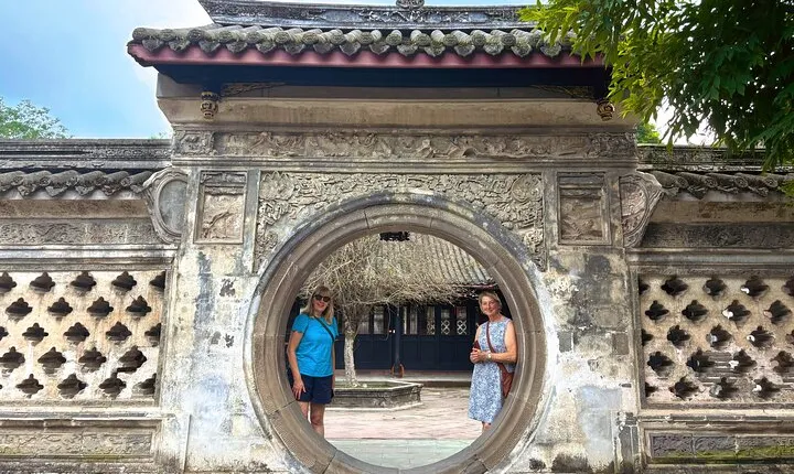 Legends and Legacy with a Half-Day Private Historical Journey
