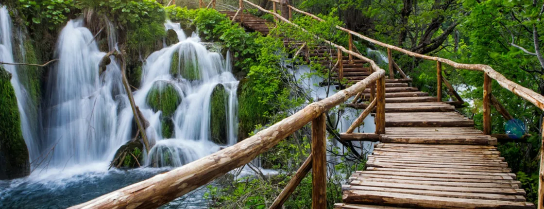 Private Plitvice Lakes National Park full-day trip from Bled
