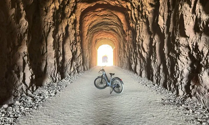 Ultimate Las Vegas Electric Bike Tour to Hoover Dam