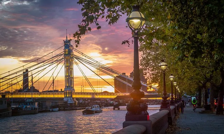 Private Guided Tour of Historic Chelsea