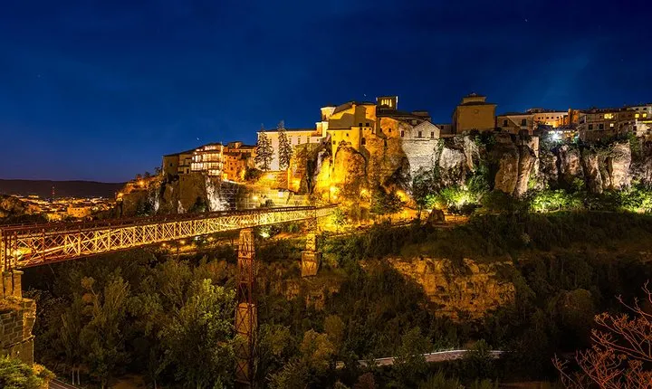 Enchanted Basin - Night Guided Tour