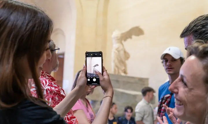 Louvre Museum Must-Sees Semi-Private Guided Tour