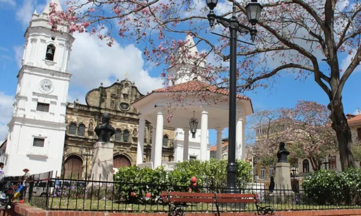Beautiful Panama World Heritage City Tour