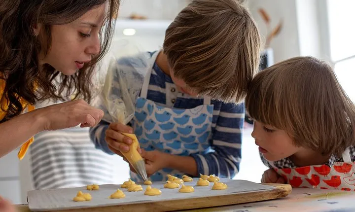 Kids in the Kitchen - Chouquettes near Eiffel Tower